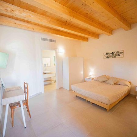 Il Fiore Della Vita Trulli Country House 콘베르사노 외부 사진